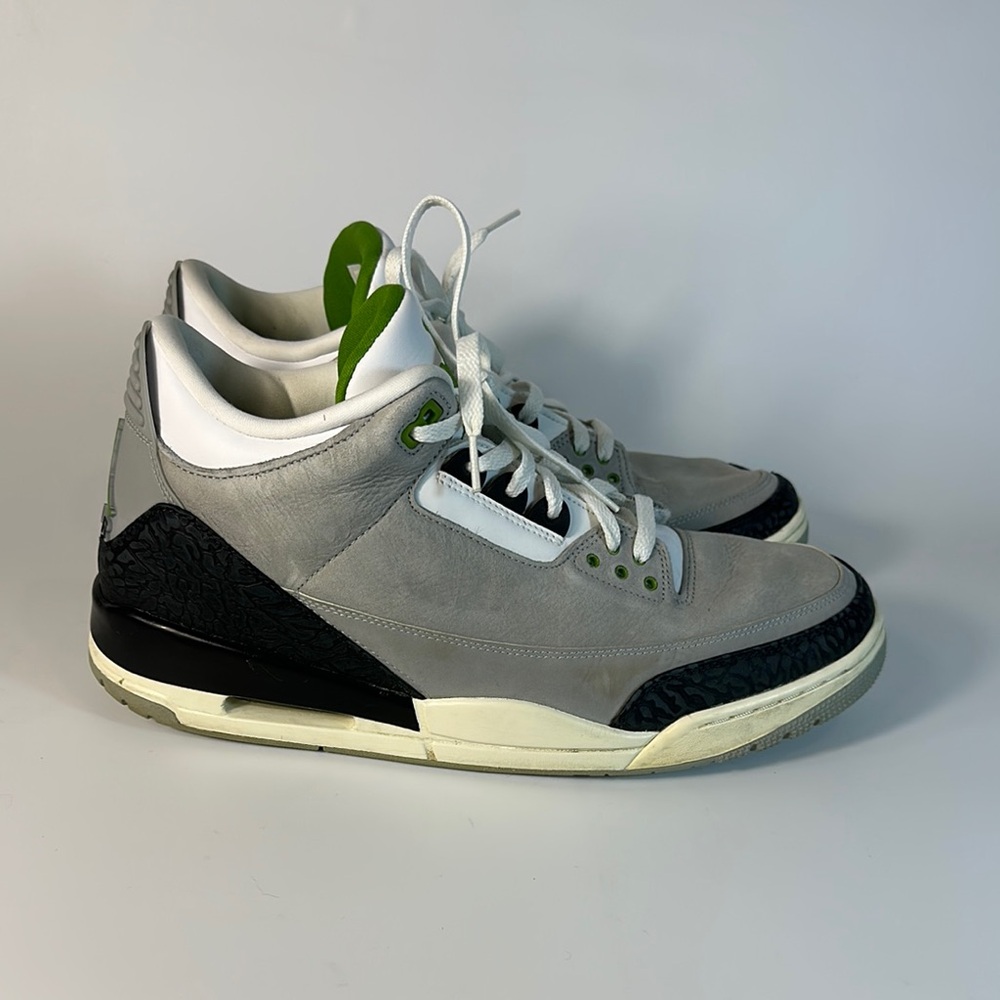 Air Jordan 3 Chlorophyll
